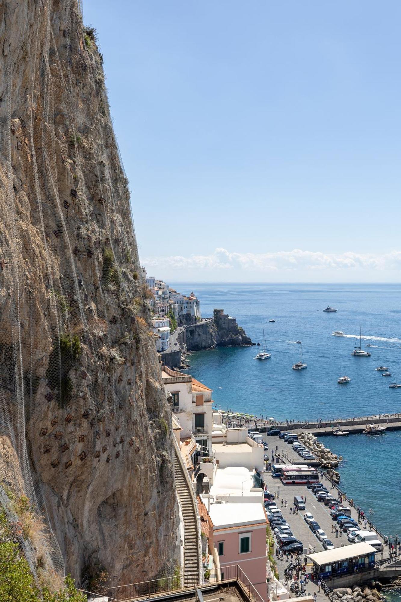 Apartments Amalfi Design Sea View Accessible By 250 Steps Exterior foto