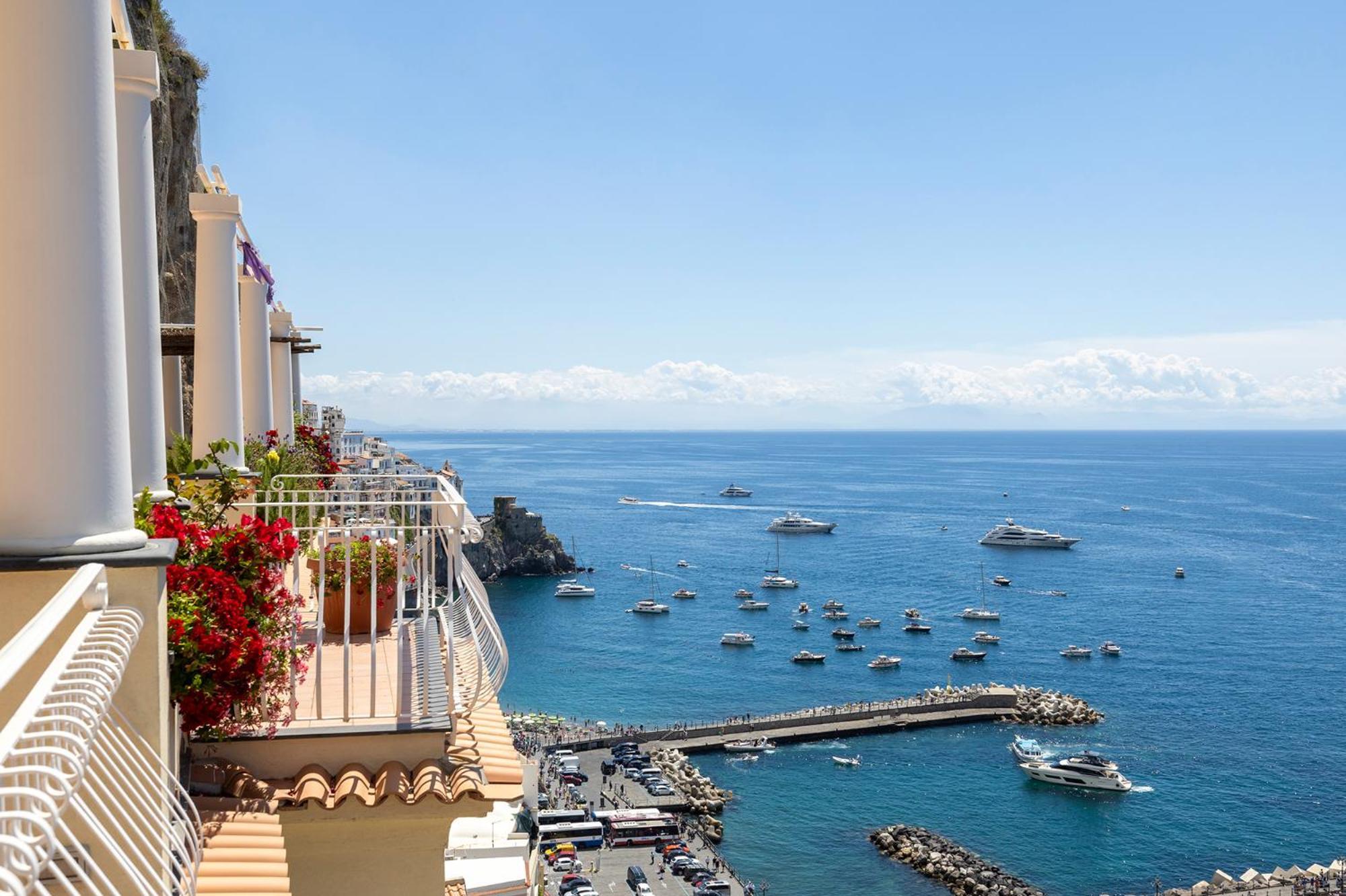 Apartments Amalfi Design Sea View Accessible By 250 Steps Exterior foto